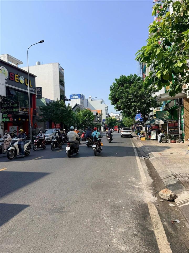 Nhà xây kiểu biệt thự mini đẹp khu vực tân sơn nhì  102m2  ngang 18m  15 tỷ