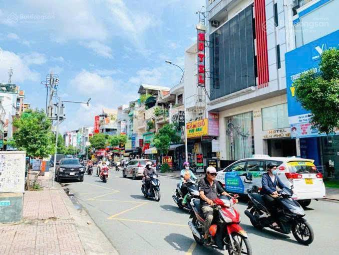 Bán nhà cấp 4, mặt tiền đường tân quý  72m2  nhỉnh 12 tỷ