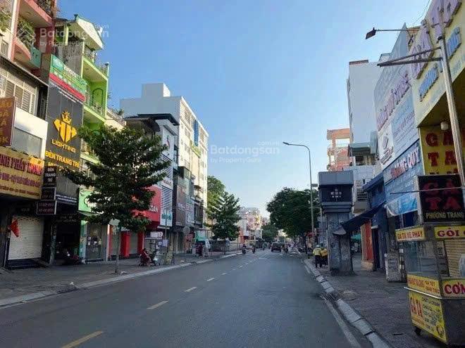 Bán nhà cấp 4, mặt tiền đường tân quý  72m2  nhỉnh 12 tỷ