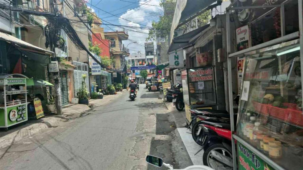 Bán nhà 3 tầng, mặt tiền đường ô tô rộng 7m, gần lê trọng tấn, đối diện đh công thương  nhỉnh 8 tỷ