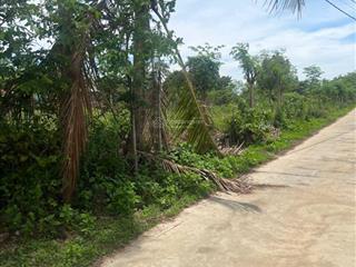Lô đất cần bán thuộc xã phú tân (nay là phú vinh), định quán, đồng nai  145,7m2  oto thông.