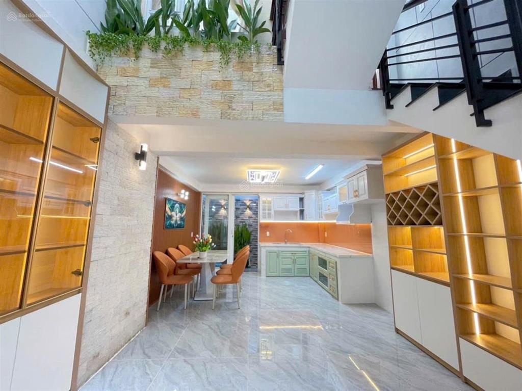 Nhà mới đẹp 68m2, đúc 3 tấm  hẻm xe tải 7m thông  lê trọng tấn  tân phú  nhỉnh 8 tỷ.
