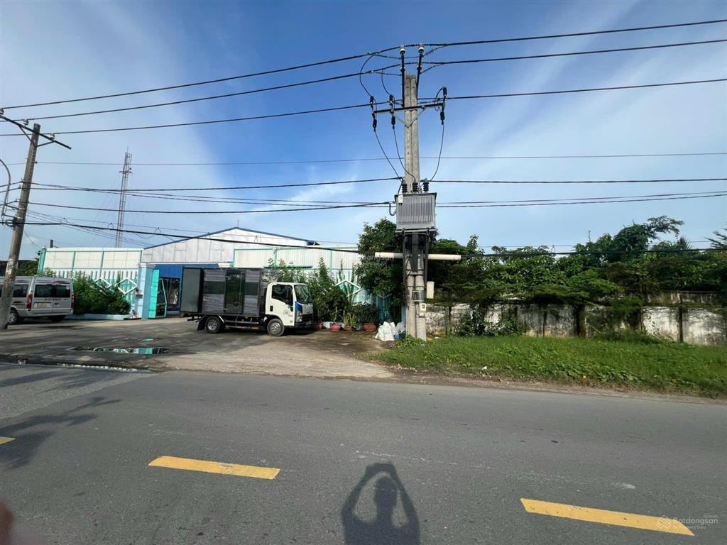 Đất đẹp 10x50m thổ cư mặt đường thanh niên  hợp nhà vườn + kho xưởng