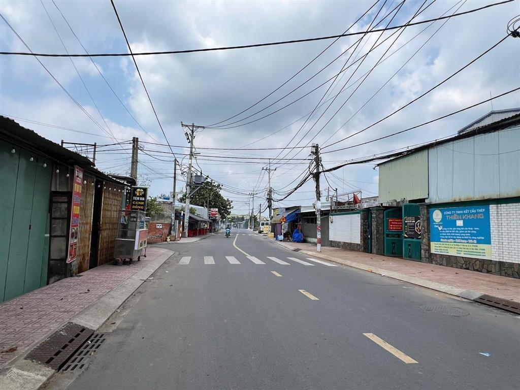Đất 5x22m full thổ cư shr đường nhựa 12m kinh doanh tốt  xuân thới sơn