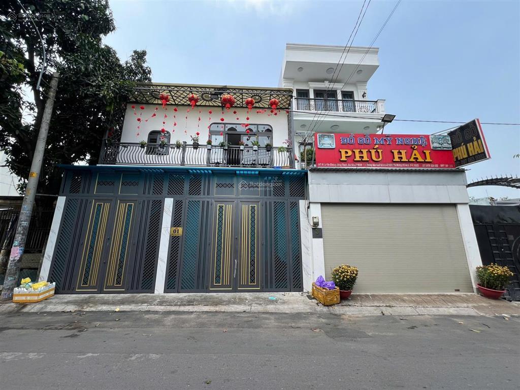 Nhà 1 lầu mới keng 8x22m mặt tiền thới tam thôn 9  sát chợ thới tứ