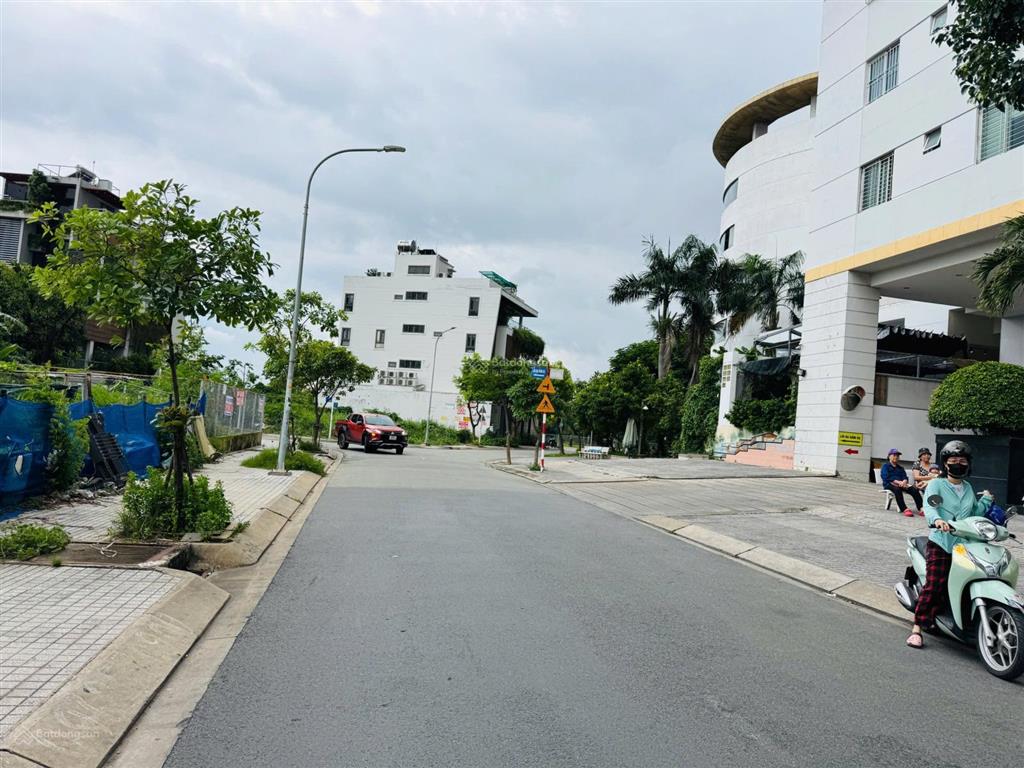 Bán đất biệt thự mặt tiền 20m kdc công ích quận 4 phú mỹ, quận 7 diện tích 12x20m giá chỉ 25,6 tỷ