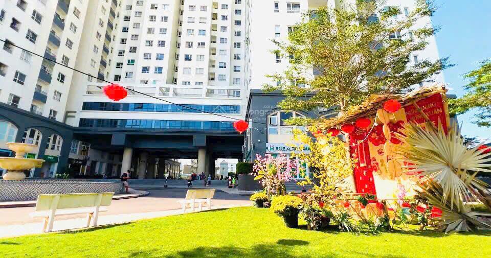 Cho thuê căn shophouse ngay cổng chính chung cư dream home palace