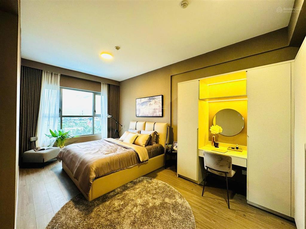 Ngợp ngân hàng cần bán gấp căn 114m2 siêu rẻ tại west gate. 4,650 tỷ full nội thất