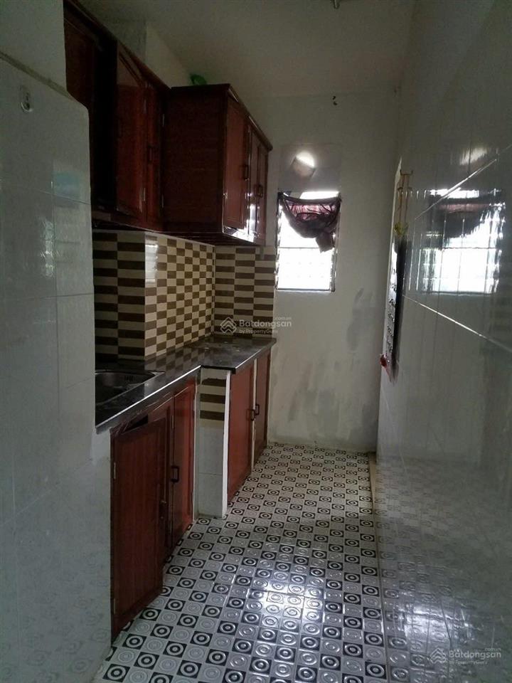Cho thuê tập thể b3  trung tự, ngõ 46c phạm ngọc thạch, tầng 5