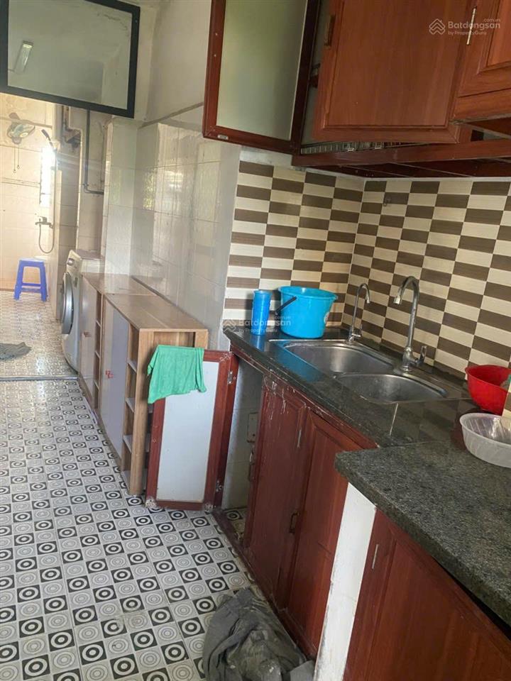 Cho thuê tập thể b3  trung tự, ngõ 46c phạm ngọc thạch, tầng 5