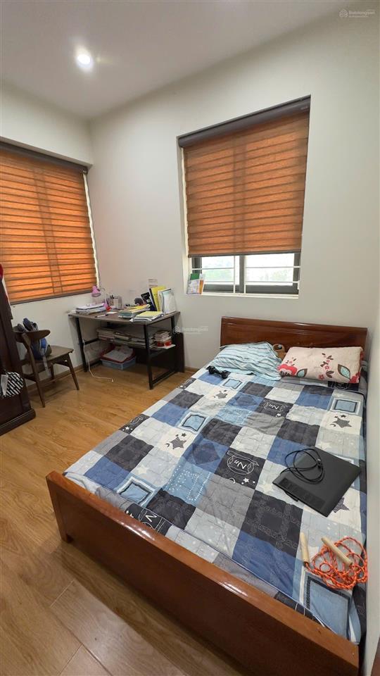 Bán căn 3pn 90m2, căn số 10 toà b chung cư ct36 định công. hướng đông năm đẹp, sẵn sổ đỏ, tầng đẹp