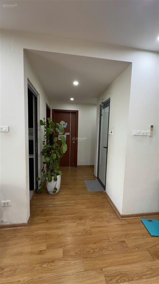 Bán căn 3pn 90m2, căn số 10 toà b chung cư ct36 định công. hướng đông năm đẹp, sẵn sổ đỏ, tầng đẹp
