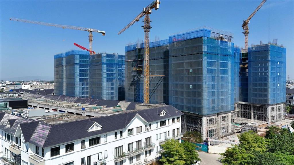 Bán căn 2pn c4  0802 ban công đông nam view thoáng. căn 02 tầng 8 tòa c4 chung cư an bình homeland