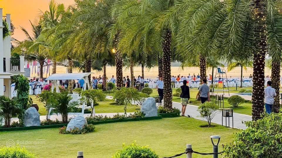 Chủ cần chuyển nhượng lại căn nhà phố vườn gardenia 6x19.5 giá 7tỷ150 sẵn sổ hồng công chứng ngay