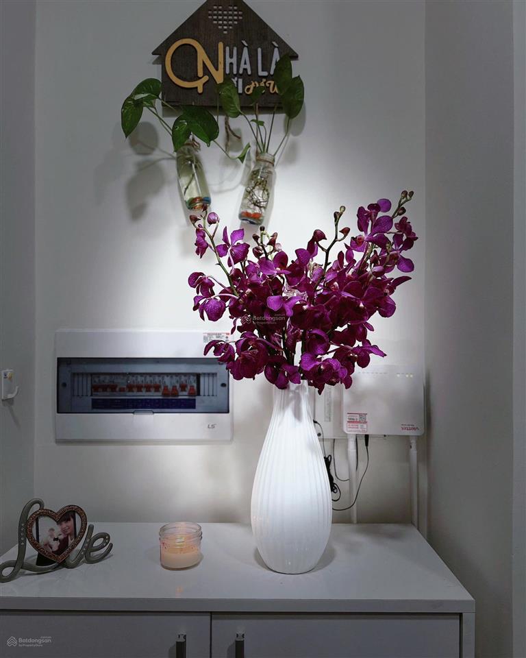 Cần bán chuyển nhượng mizuki park đã có sổ giá 3 tỷ 650 full nội thất 2pn1wc  xem nhà 0915 765 ***