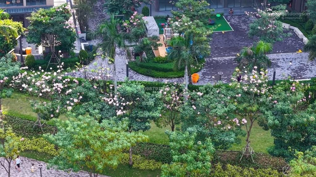Cho thuê 2pn1wc tháp panorama 60m2 có ban công giá thuê 9 triệu ở liền