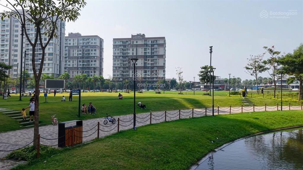 Cho thuê 2pn1wc tháp panorama 60m2 có ban công giá thuê 9 triệu ở liền