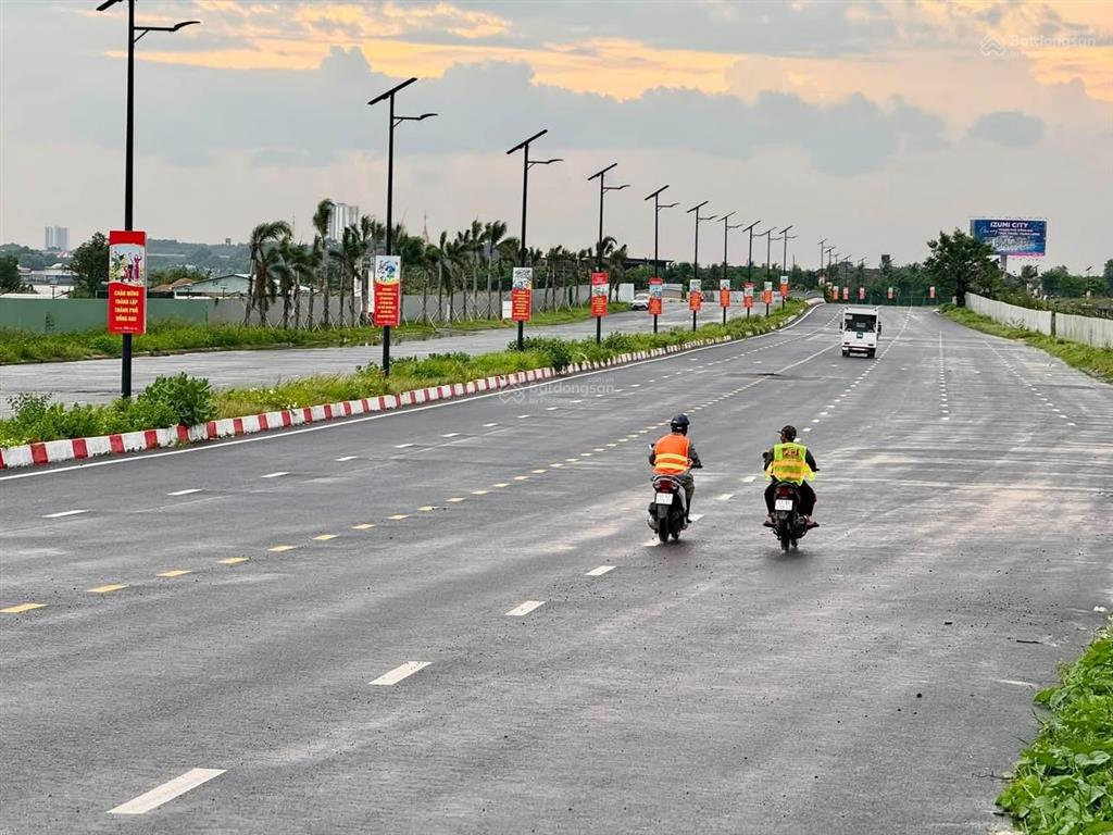 Nhà phố hai mặt thoáng ngang 8m  giỏ hàng mua trực tiếp từ chủ đầu tư, tiến độ thanh toán đến 2027