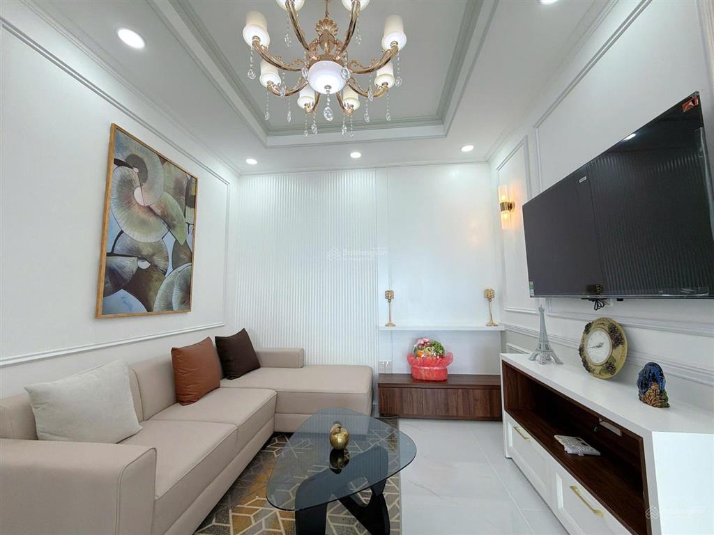 Giảm mạnh căn hộ view trực biển 70.56m2, 2pn 2wc full nội thất mới 100%, giá chỉ 4.98 tỷ