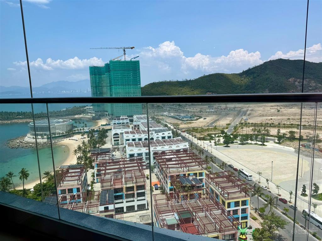 Bán nhanh căn hộ biển paramount libera nha trang, dt 52m2, full nội thất, chỉ 3.95 tỷ