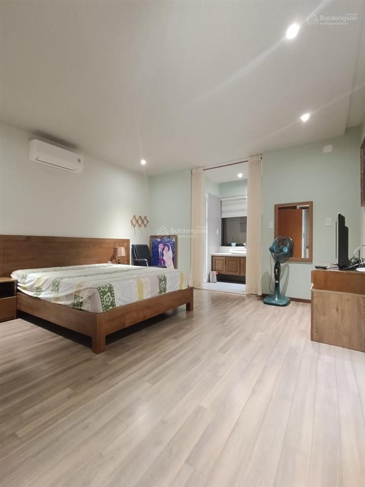 Định cư hà nội tôi chào bán biệt thự đơn lập euro village 1 có bể bơi giá 50 tỷ.  0902 007 ***