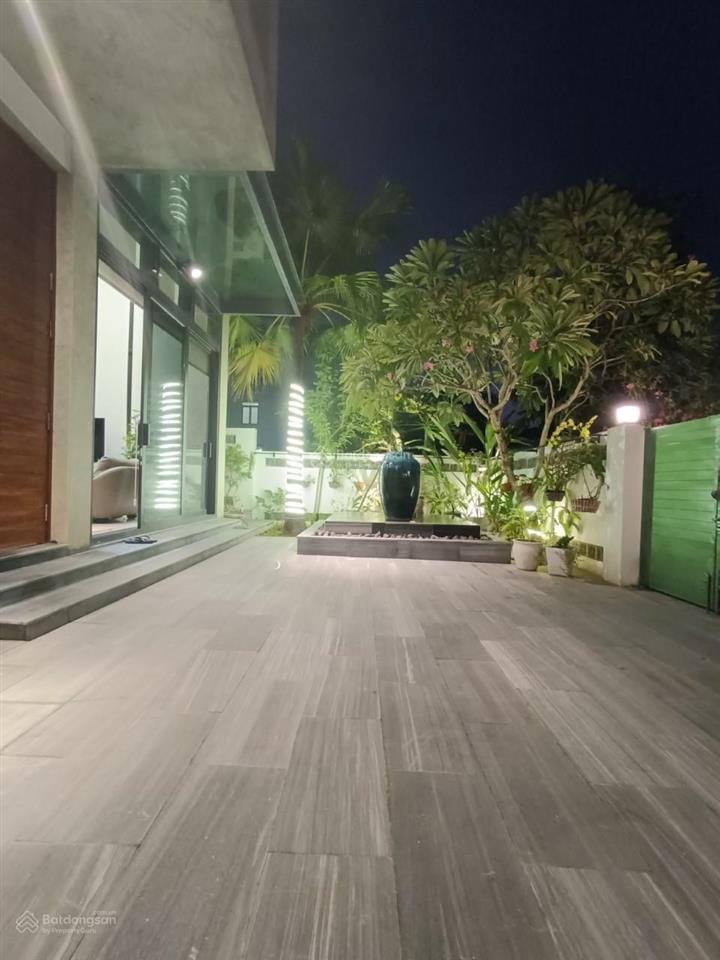 Định cư hà nội tôi chào bán biệt thự đơn lập euro village 1 có bể bơi giá 50 tỷ.  0902 007 ***