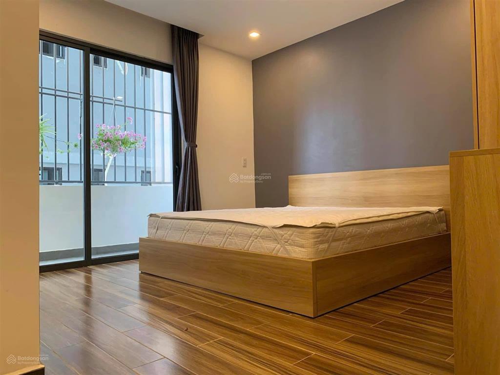 Tôi chính chủ chào bán tòa nhà 5 tầng tổng 14 phòng đường cồn dầu 24 hòa xuân.