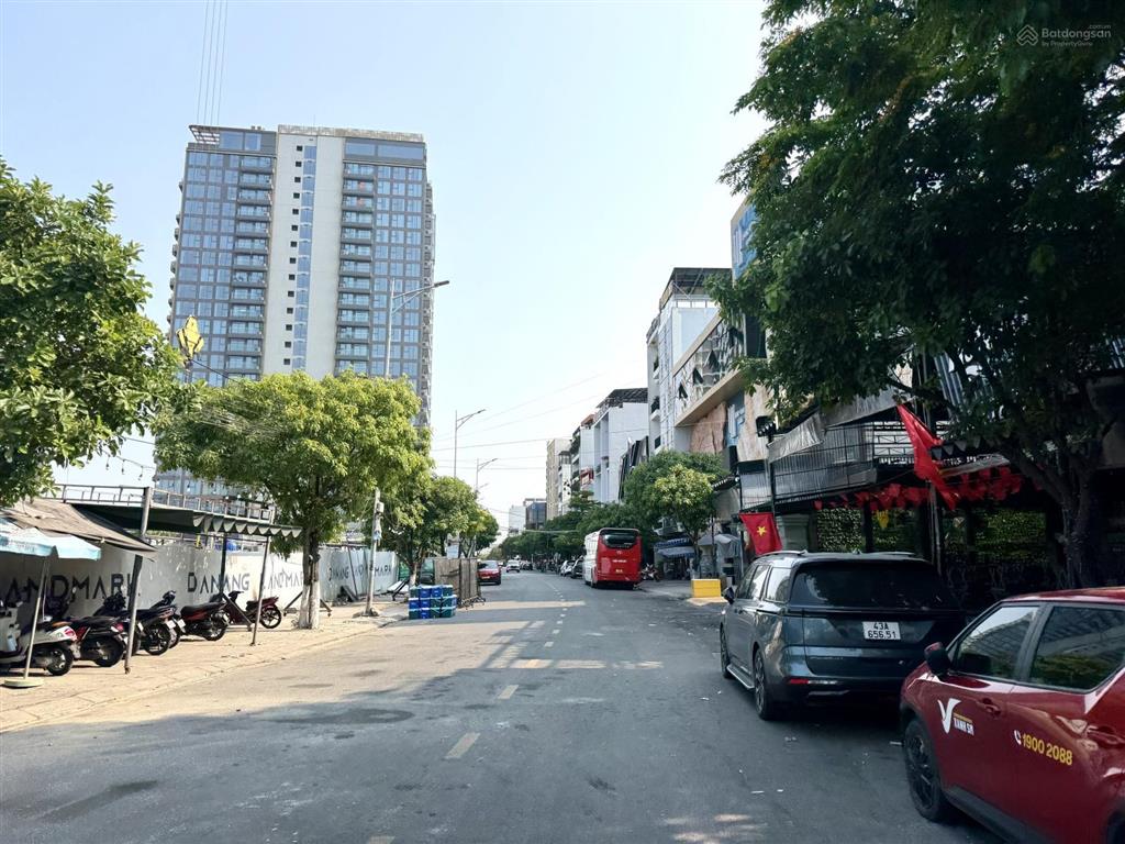 Chính chủ cần bán 3 lô liền kề mặt tiền đường trần văn trứ. ngay cạnh công viên apec đà nẵng