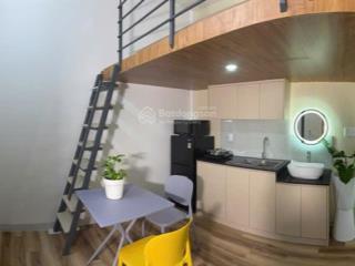 Cho thuê căn hộ dịch vụ có gác xép