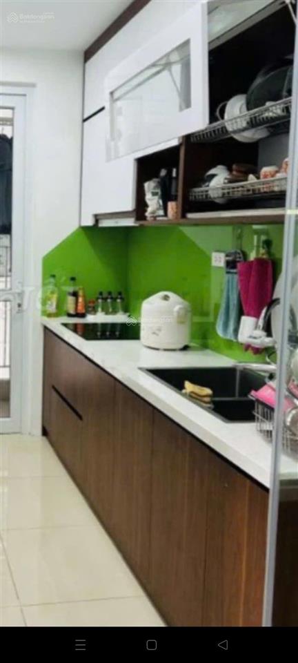 Cho thuê căn hộ 2pn ở ngõ 342 khương đình
