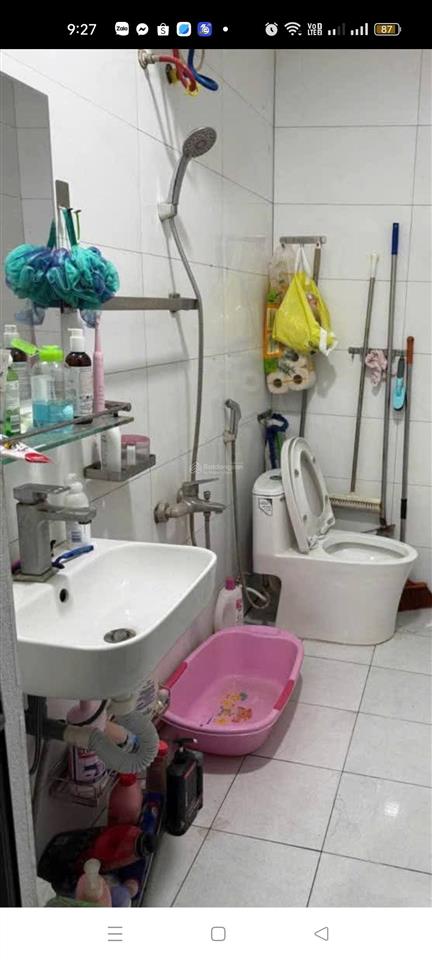 Cho thuê nhà riêng 4 tầng ở ngõ 281 trương định