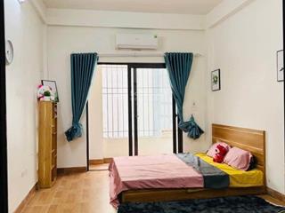 Cho thuê căn hộ tập thể 2 phòng ngủ ở ngõ 445 nguyễn trãi  thanh xuân
