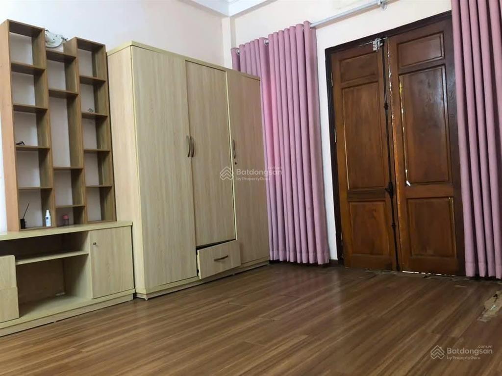 Cần cho thuê căn nhà 4 tầng ở ngõ 107 hồng mai  hai bà trưng hà nội