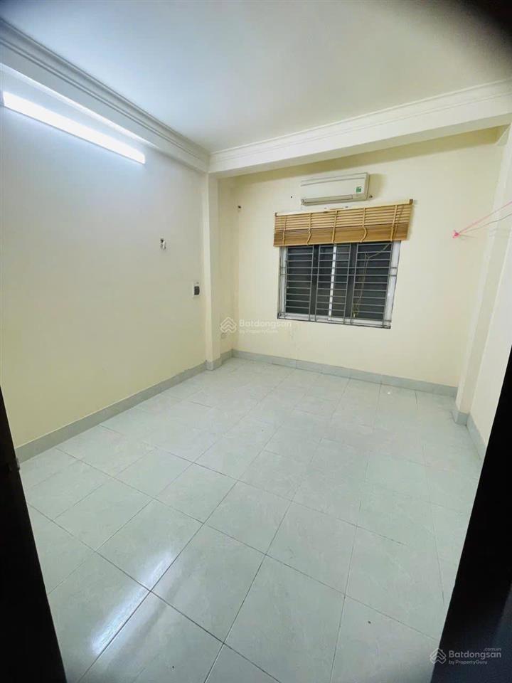 Cho thuê nr 2pn, 1wc, 25m2, 6 triệu, tại tôn thất tùng, phường kim liên, quận đống đa, hot!