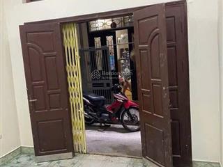 Cho thuê nhà riêng 2 tầng có 2 pn ở ngõ 278 thái hà  đống đa  hà nội