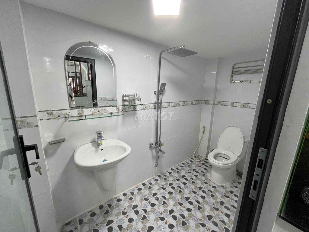 Cần bán nhà đường liên tỉnh 5