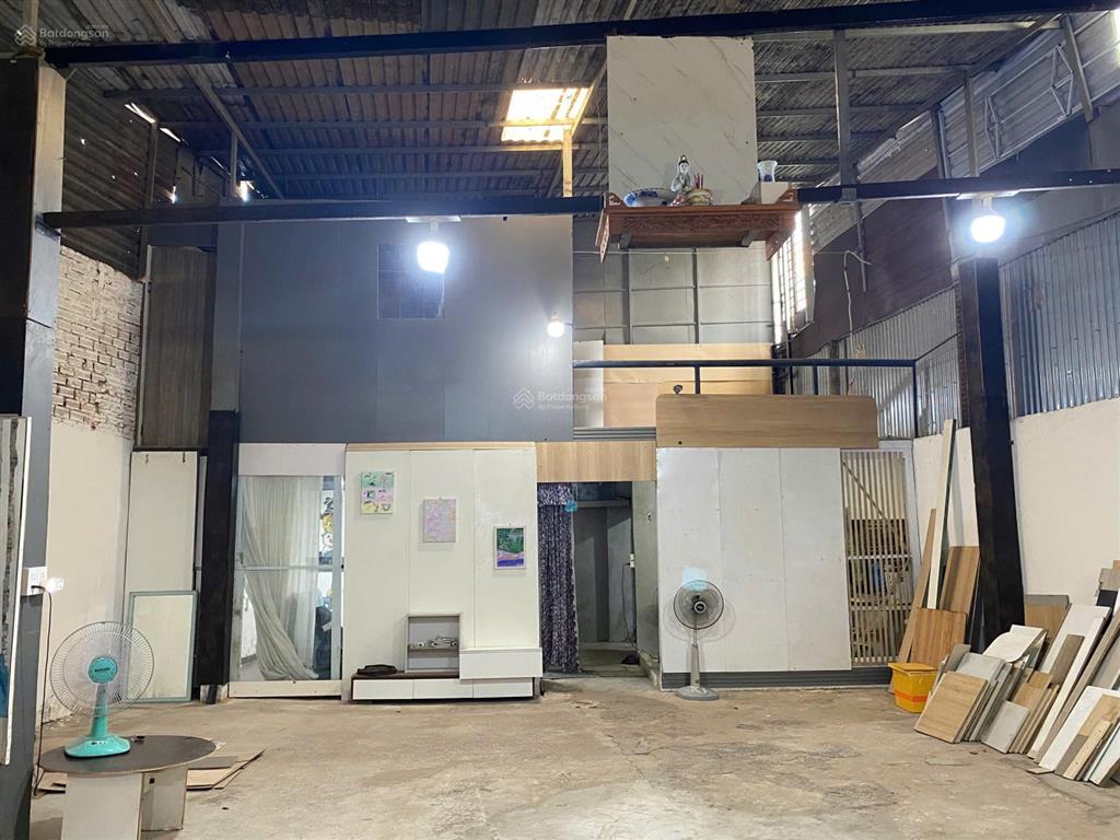 Cho thuê nhà nguyên căn 200m2 , đường 7, phường tam bình