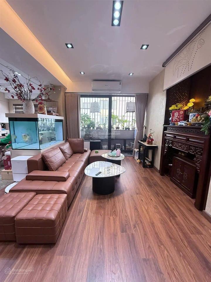 Bán căn hộ chung cư 102 thái thịnh 3pn2wc full nội thất sang trọng,đẳng cấp,tầng đẹp, lô góc thoáng