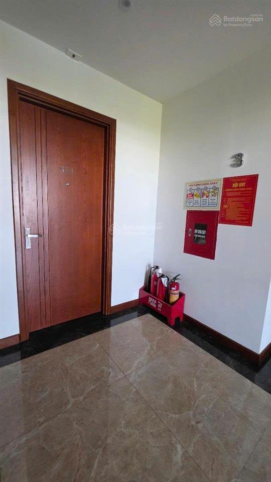 Bán khách sạn nam cảng tuần châu  hạ long  quảng ninh  vị trí siêu đẹp, thoáng mát, mt khủng 18m