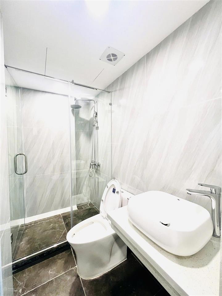 Chính chủ cho thuê ccmn 1n1k  giá chỉ 5,9 triệu full nội thất tại cầu giấy, thiết kế cao cấp