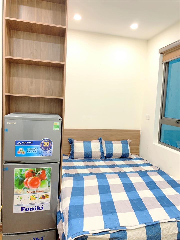 Chính chủ cho thuê ccmn q. cầu giấy  4tr5  (30m2)  full nội thất  lô góc 100%