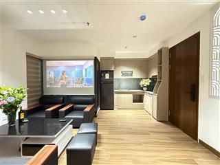 Chính chủ cho thuê căn hộ phố ba đình 2n1k 1k1n  12trieu  70m2 full nội thất nhập khẩu siêu vip