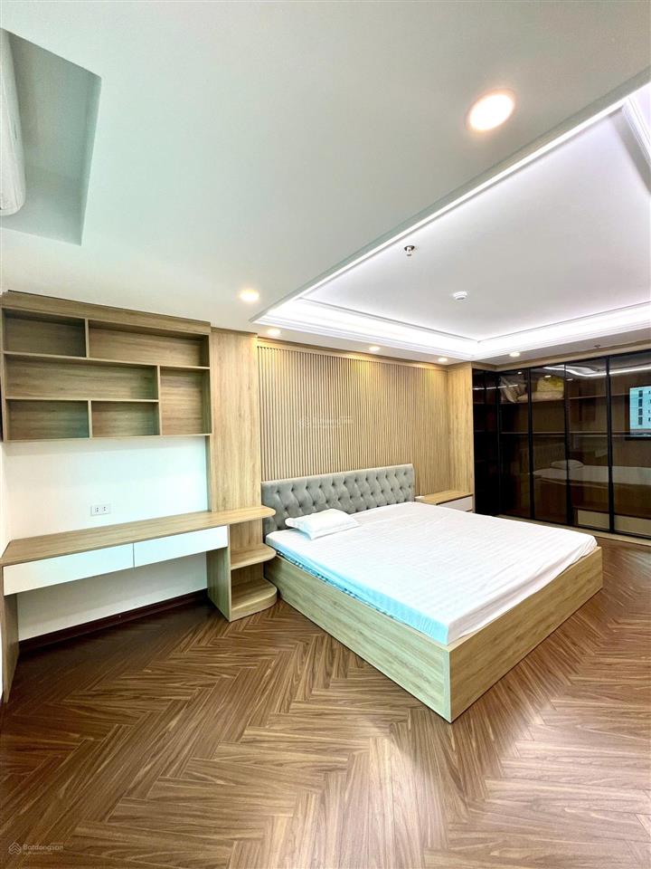 Chính chủ cho thuê căn hộ 2n1k  65m2  hoàng quốc việt full nội thất đẳng cấp châu lục