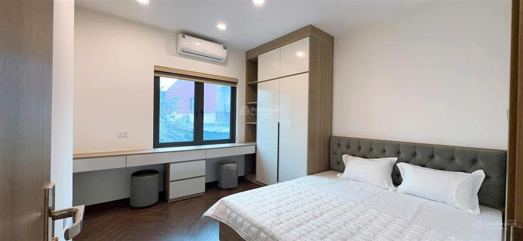 Chính chủ cho thuê căn hộ 2n1k  65m2  hoàng quốc việt full nội thất đẳng cấp châu lục