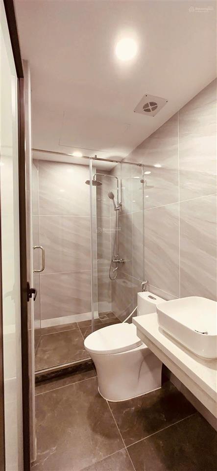 Chính chủ cho thuê căn hộ 2n1k  65m2  hoàng quốc việt full nội thất đẳng cấp châu lục