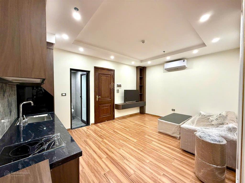 Chính chủ cho thuê căn hộ 1n1k  60m  8tr5  tây hồ full nội thất nhập khẩu đẳng cấp