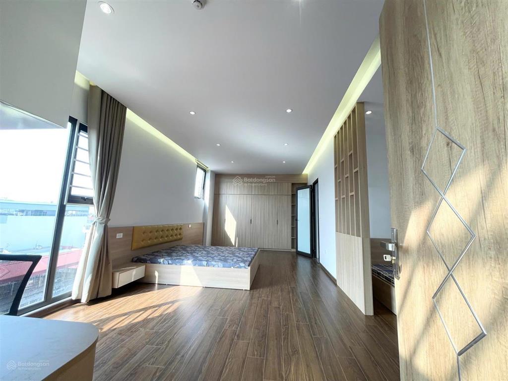 Chính chủ cho thuê căn hộ trích sài 2n1k  9,5tr full nội thất giữa con phố hồ tây lộng gió