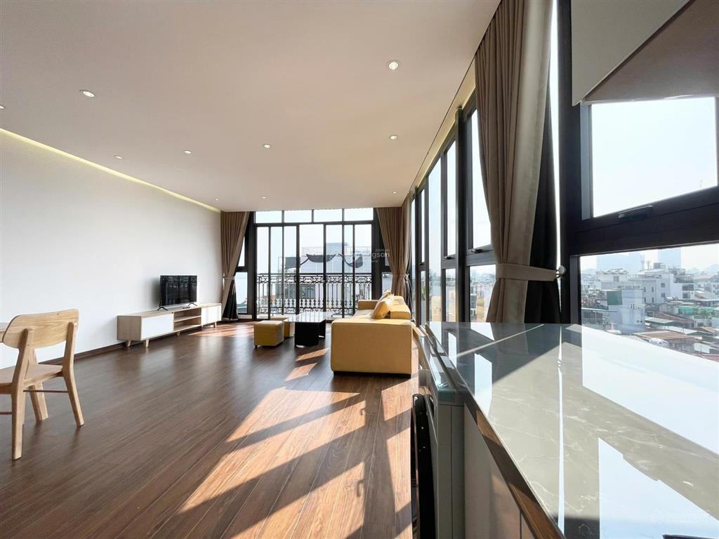 Chính chủ cho thuê căn hộ trích sài 2n1k  9,5tr full nội thất giữa con phố hồ tây lộng gió