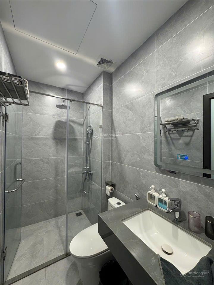 Chính chủ cho thuê căn hộ trích sài 2n1k  9,5tr full nội thất giữa con phố hồ tây lộng gió