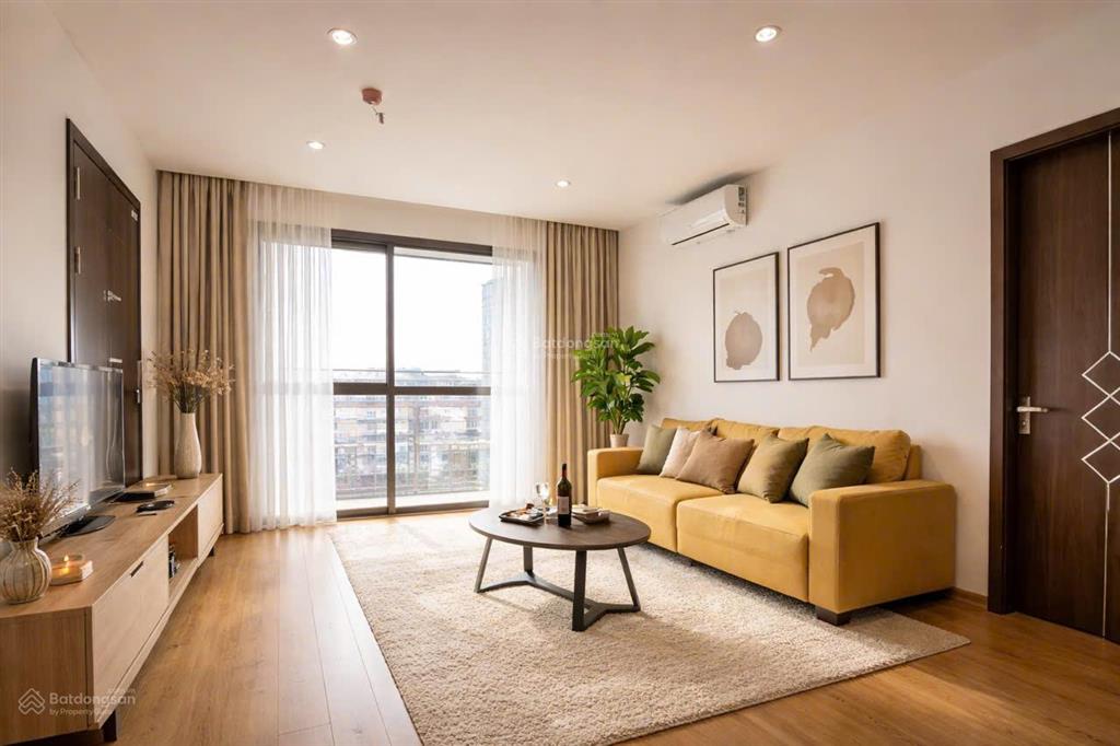 Chính chủ cho thuê căn hộ trích sài 2n1k  9,5tr full nội thất giữa con phố hồ tây lộng gió
